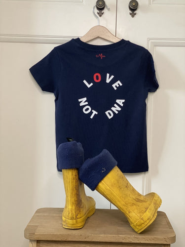 kids-love-not-DNA-T-shirt-hanging-yellow-wellies