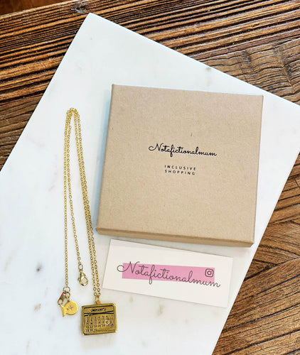 womens-gold-chain-necklace-calendar-pendant-personalised-notafictionalmum-gift-wrap