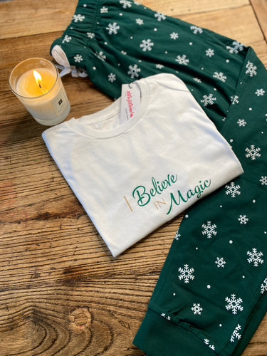 magic-adult-snowflake-christmas-pyjamas