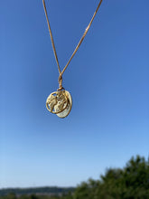 Load image into Gallery viewer, gold-plated-personalised-necklace-social-worker-gift
