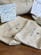 Load image into Gallery viewer, baby-shower-gift-ideas-cream-new-mumbag-gift-set-new-arrival-checklist
