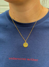 Load image into Gallery viewer, Woman-sunglasses-undercover-mother-adoption-ivf-t-shirt-blue-gold-necklace-style
